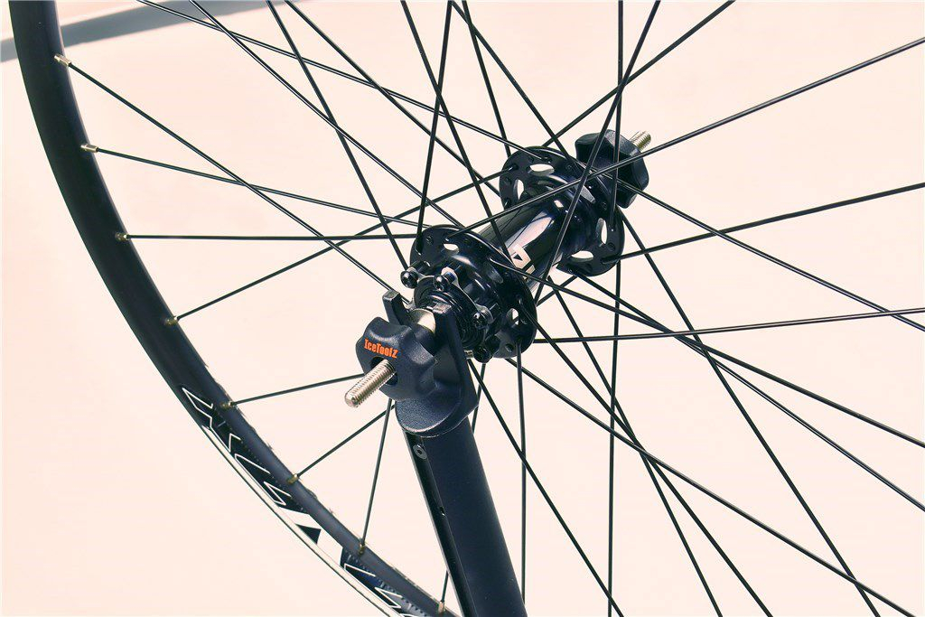 Wielrichter met steekas adapter IceToolz Xpert 240E129T - Afbeelding 2