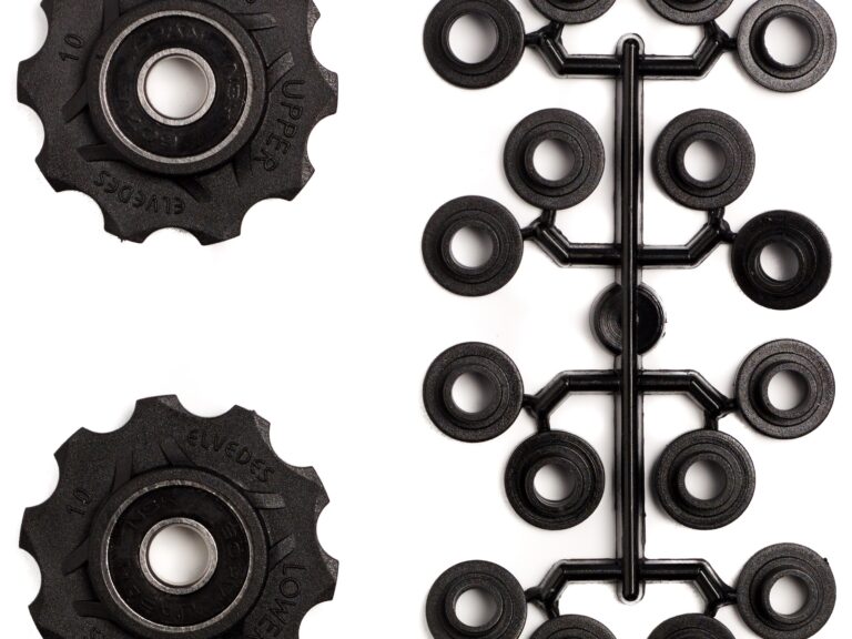 2 x 10-tooth Elvedes derailleur pulleys with standard sealed bearings and spacers