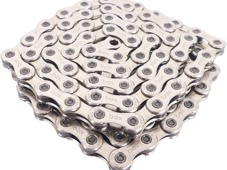 Fietsketting 11 speed Box Components Two 126 links - chroom