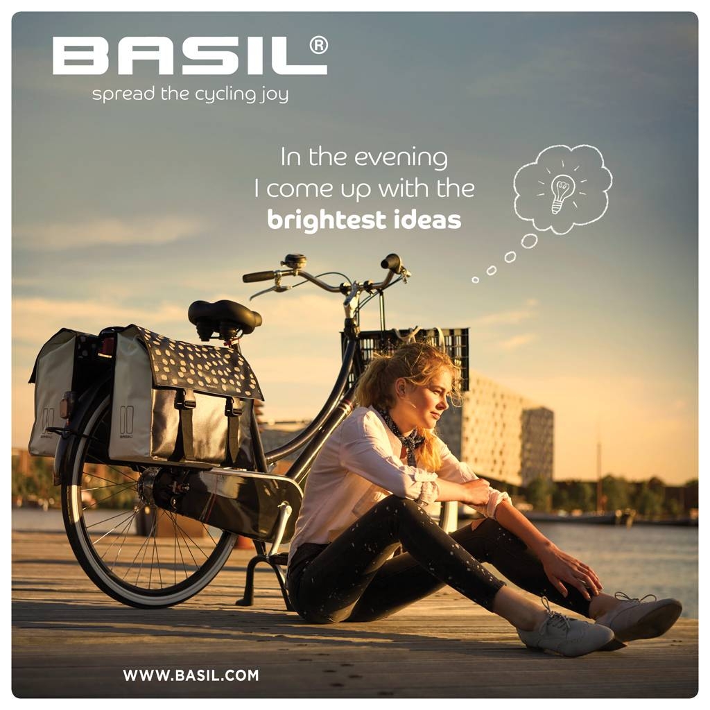 Dubbele fietstas Basil Urban Load 48-53 liter 41 x 18 x 46 cm - zwart met reflecterende stippen - Afbeelding 2