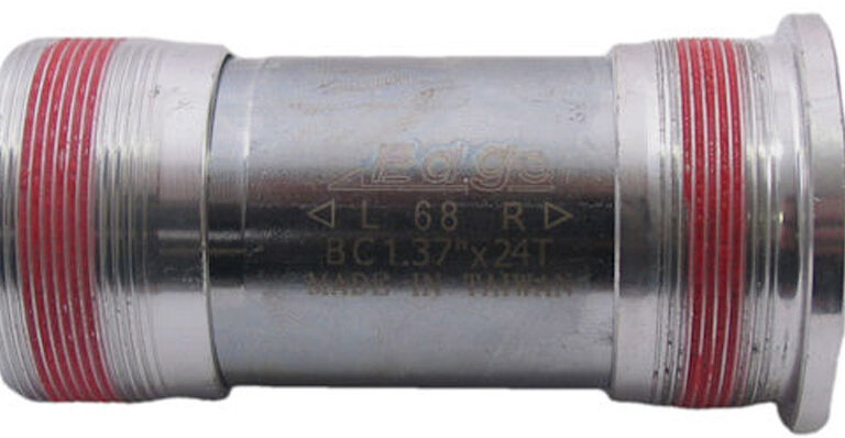 Vierkante trapas 113mm Edge BSA 68mm met aluminium cups - Zilver