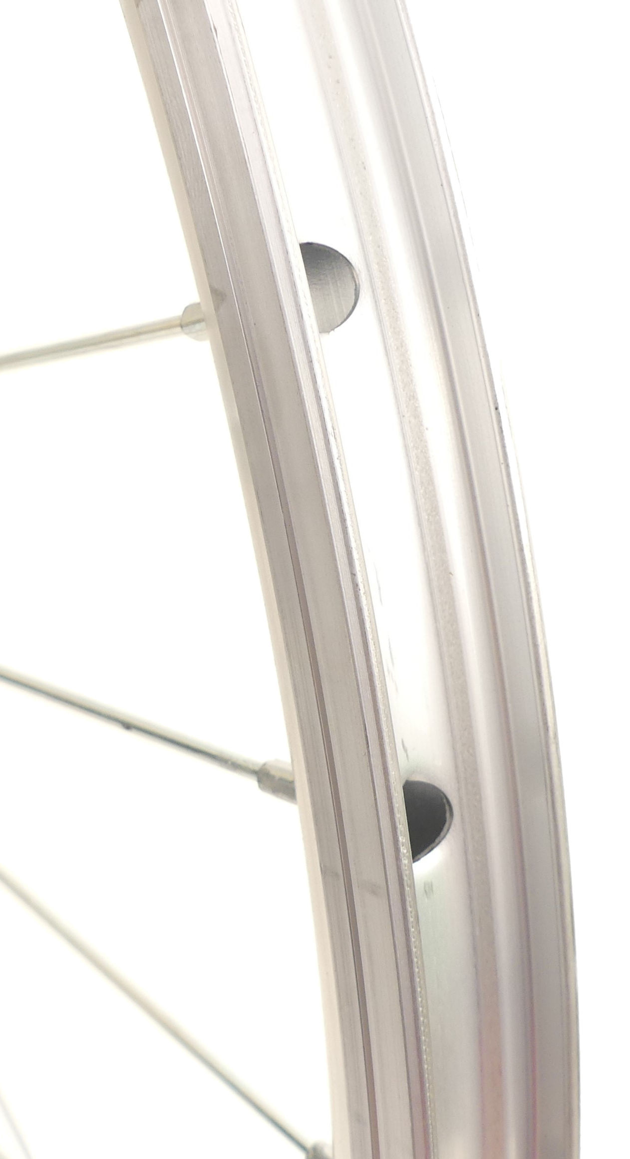Achterwiel 28" / 622x18 met remnaaf en dubbelwandige aluminium velg - Afbeelding 2
