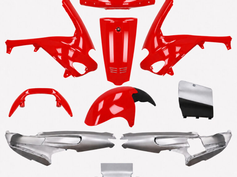 Plaatwerkset Origineel Model Rood/zilver-matt 10-delig Gilera Runner 50/125/180