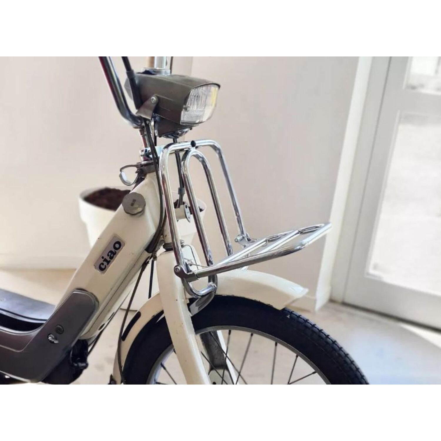 Voordrager Moto-Nostra opklapbaar V2 Vespa chroom Ciao - Afbeelding 2