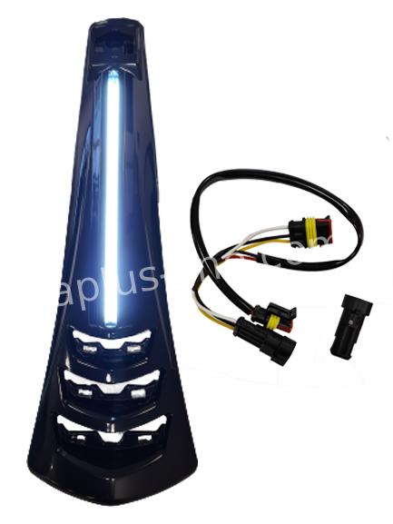 APLUS VOORSCHERM / CLAXON NEUS PASSEND OP VESPA SPRINT/PRIMAVERA 2018> GLANS ZWART + LED BAR (E-KEUR) (OP=OP)