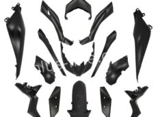PLAATSET APLUS PASSEND OP YAMAHA XMAX 125/300 (2018-2020) 15-DELIG - MAT ZWART