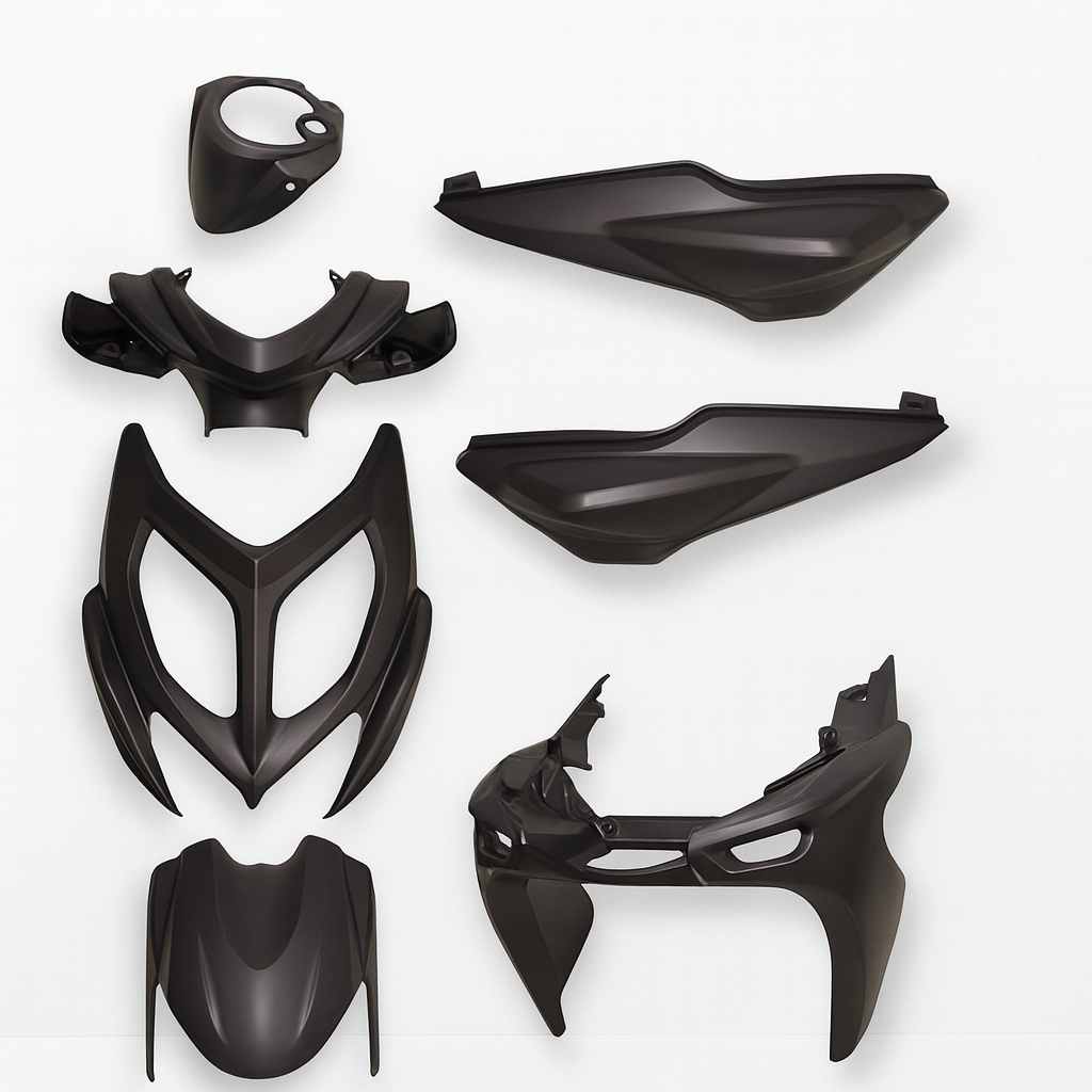 PLAATSET APLUS PASSEND OP YAMAHA AEROX 2013-2018 - 7 DELIG MAT ZWART