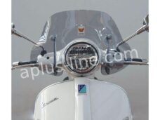 WINDSCHERM ISOTTA PASSEND OP VESPA GTS HPE 2019> SMOKE - LAAG