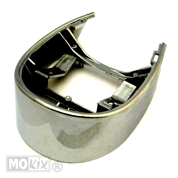 CHI Rear Lamp Pedestral PIC0 2 - Giantco