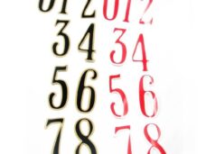 Nummerkit Zwart/Goud-WIT/Rood 200stuks 11cm
