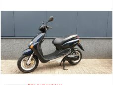 Buddy DEK Yamaha NEO'S Zwart MKX