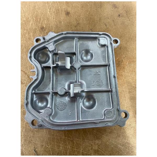 Cilinderkop Deksel Yamaha 4T 3V ORG - Afbeelding 2