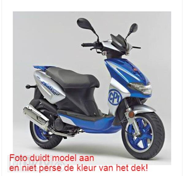 Buddy DEK CPI Hussar Zwart MKX
