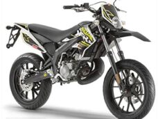 Buddy DEK Derbi Senda DRD Na 06 Carbon/Zwart - MKX
