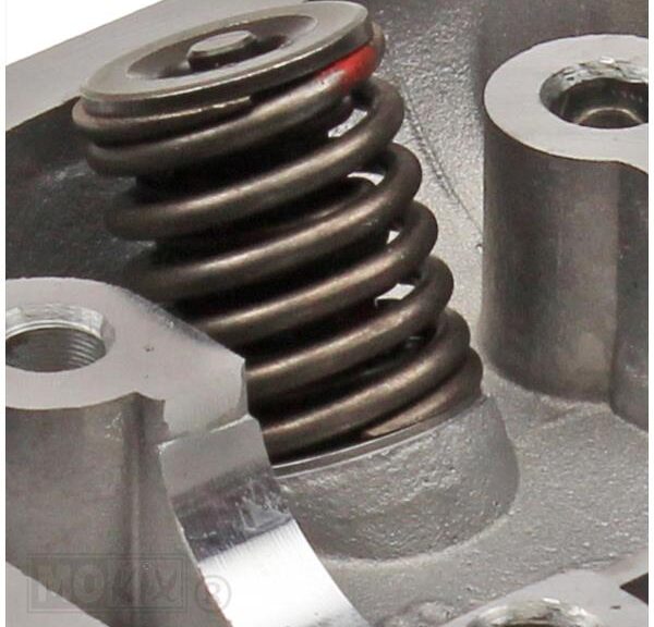 Cilinderkop China 4T GY6 Geen SLS (69.5mm Klep) SP