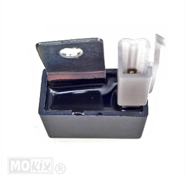 Regulator Honda Wallaroo/PEU FOX 12V (Stekker)