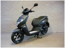 Windscherm Peugeot Kisbee 50cc Faco H745