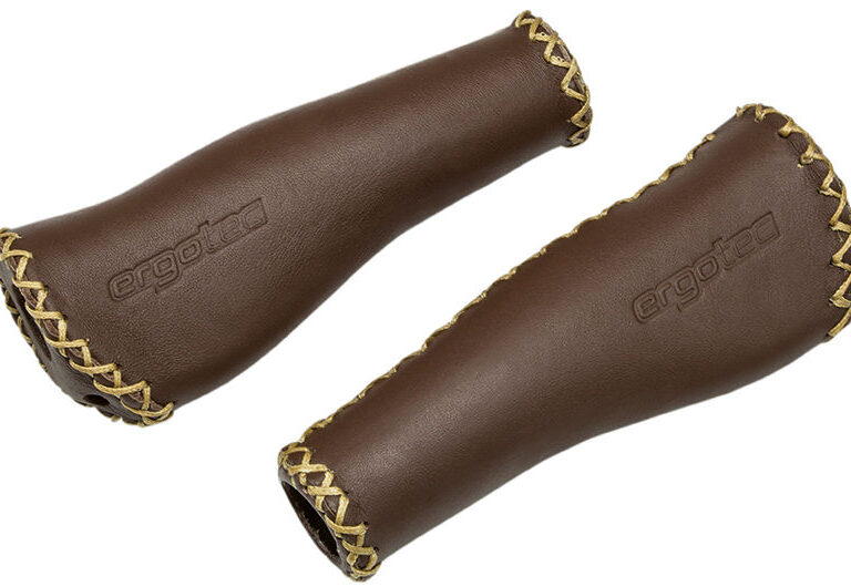 Handvatset Ergotec Monaco 135/135 mm - chocolate brown