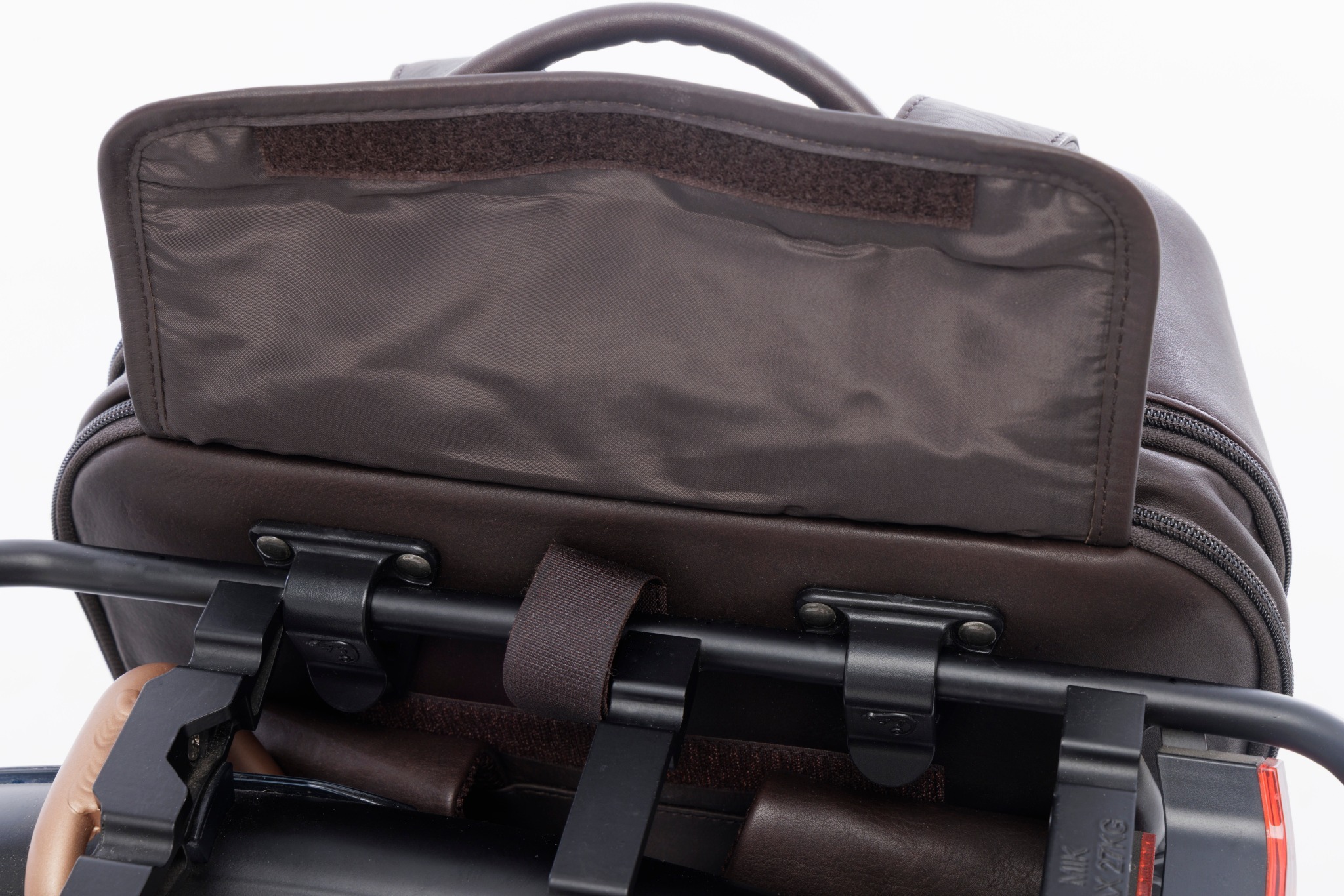 Leren rugzak New Looxs Nevada 20 liter 31 x 16 x 45 cm - Bruin - Afbeelding 7