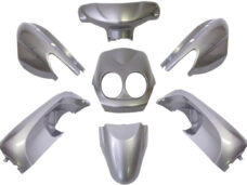 Plaatset 9-delig Edge voor Yamaha Neo's - vanaf bouwjaar 2008 tot 2011 - 2 en 4 takt model - metallic zilver