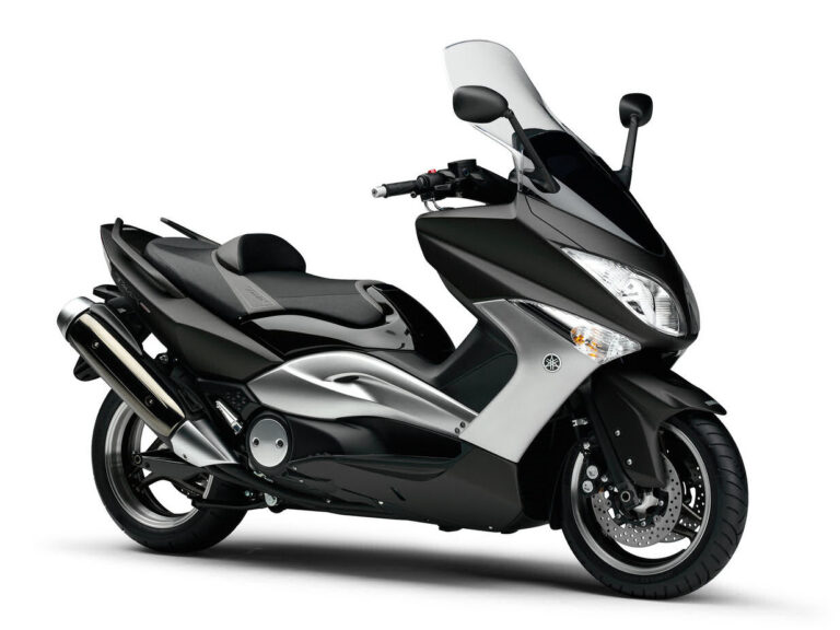 Plaatset 12-delig Edge voor Maxi scooter / Yamaha T-Max 500cc (van bouwjaar 2001 tot 2008) - zwart metallic