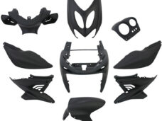 Plaatset 9-delig Edge voor Yamaha Aerox tot bouwjaar 2014 - mat zwart