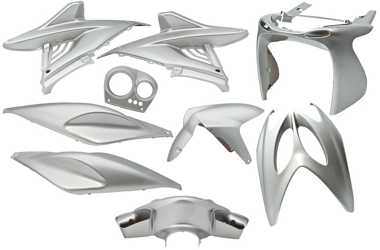 Plaatset 9-delig Edge voor Yamaha Aerox tot bouwjaar 2014 - zilver metallic