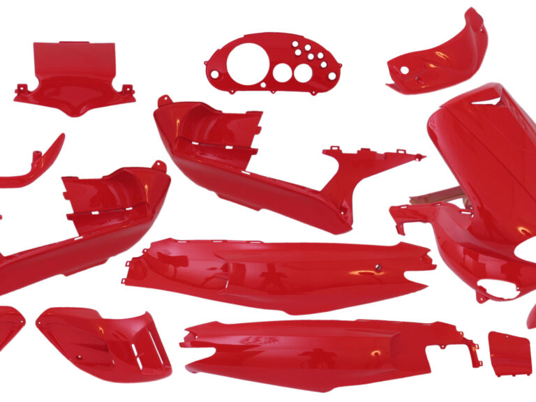 Plaatset 15-delig Edge voor Gilera Runner tot  bouwjaar 08-2005 - ferrari rood