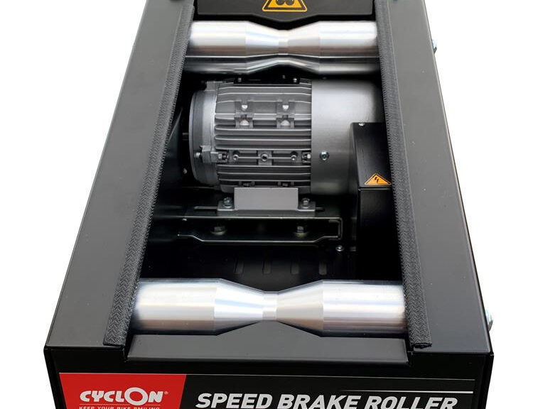 SBR Cyclon inremmachine - zwart