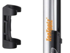 Hogedruk mini voetpomp IceToolz 240A351 met drukmeter
