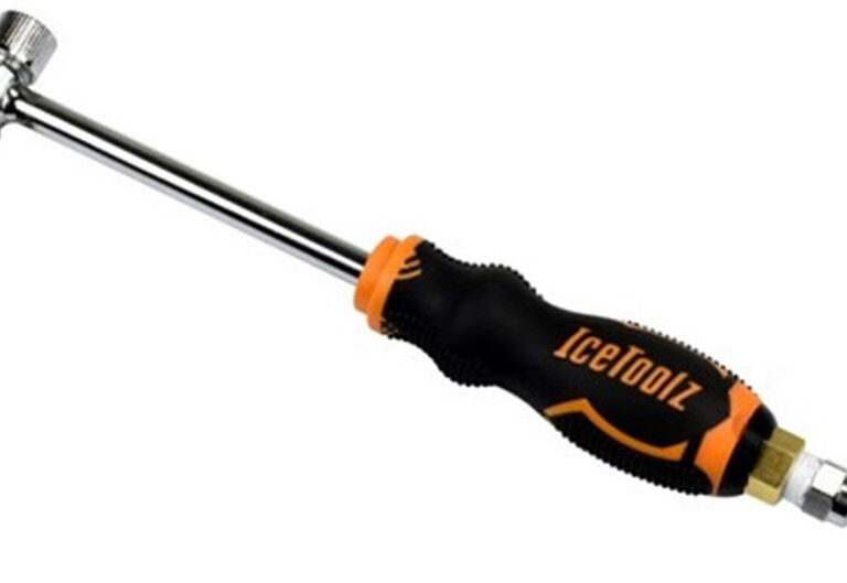 Compressorhandvat IceToolz 240A91E met snelkoppeling EURO
