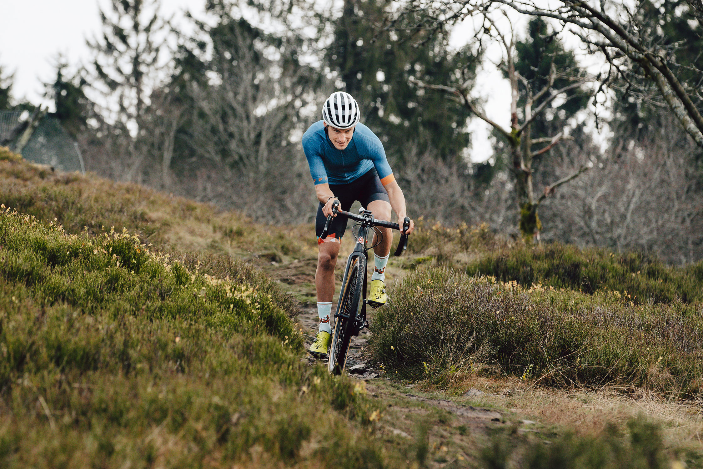 Fietscomputer GPS Sigma ROX 2.0 met standaard stuurhouder - wit - Afbeelding 2
