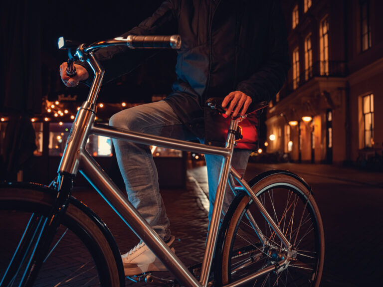 Koplamp Axa Dwn Front 30 Lux  - USB-C oplaadbaar