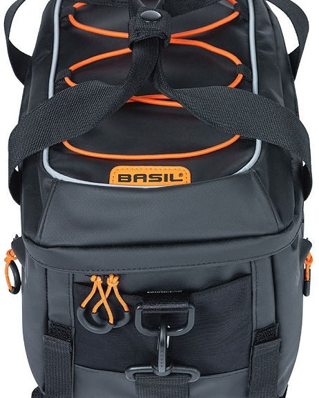Bagagedragertas Basil Miles Tarpaulin 7 liter 32 x 20 x 20 cm - zwart/oranje