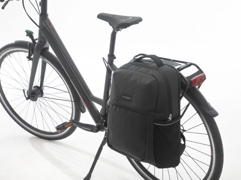 Rugzak / laptoptas New Looxs Nevada 17" 26 liter 33 x 47 x 19 cm - zwart