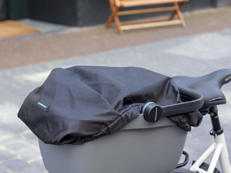 Shopping package New Looxs Clipper - bestaande uit stevige bodemplaat en waterdichte hoes - zwart