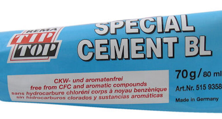 Solutie TipTop Speciaal cement blauw 70gr