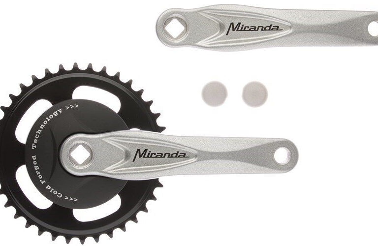 Crankstel 38T Miranda Alfa 1 voor 3/32  ketting met zwarte disc 9.2cm en zilveren crank