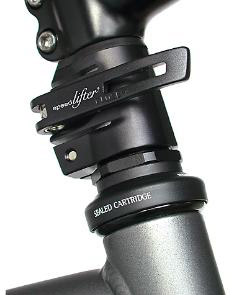 Stuurpenverlenger verstelbaar Satori Easy Up 1-1/8" - zwart