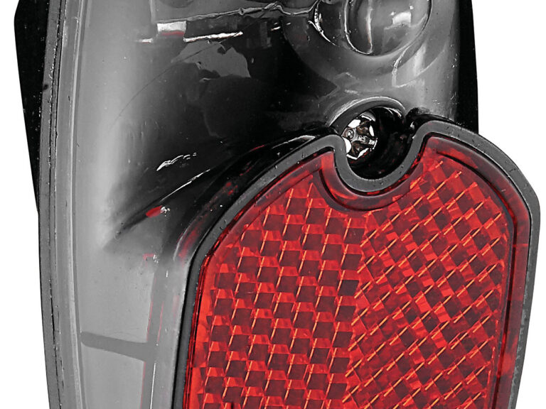 Achterlicht Marwi UN-4307 LED voor montage op spatbord - smoke glas (werkplaatsverpakking)