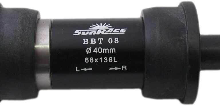 Trapas Sunrace 136mm/ø40 inslagcups - met spie - Zwart