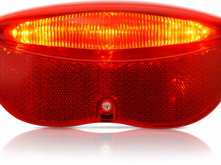 Dragerachterlicht Edge City Luxe - 3 leds inclusief batterijen - 80mm