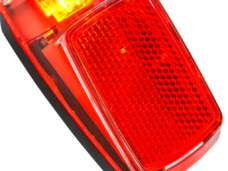 Achterlicht spatbord Edge Vida - 1 led -  inclusief batterijen (bulk verpakking)