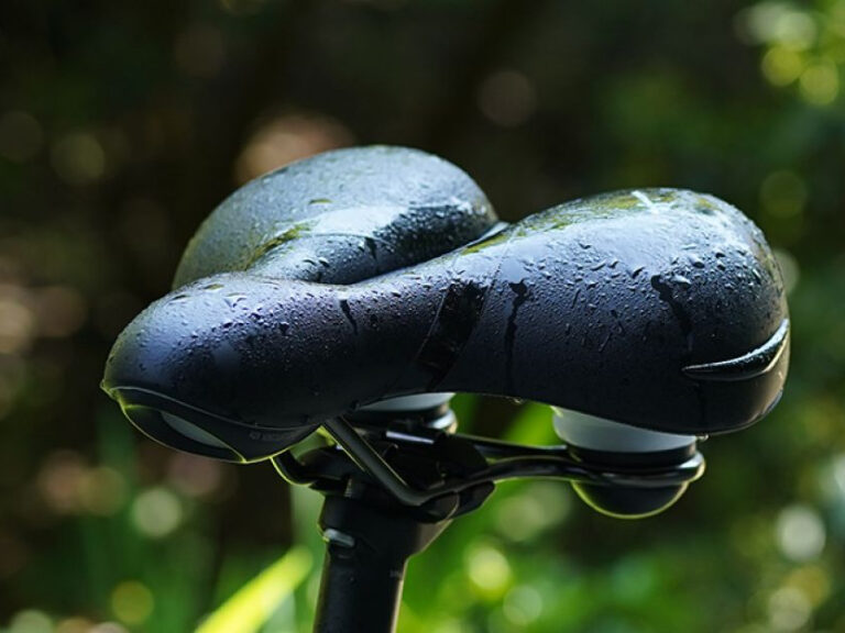 Fietszadel Selle Royal Respiro Relaxed - All Journeys - zwart