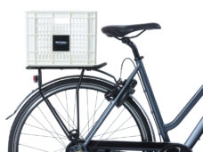 Gerecyclede fietskrat Basil Crate M 29.5 liter 35 x 45 x 25 cm - bright white