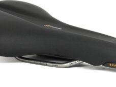 Fietszadel Selle Royal Explora Athletic - Adventure Time - zwart