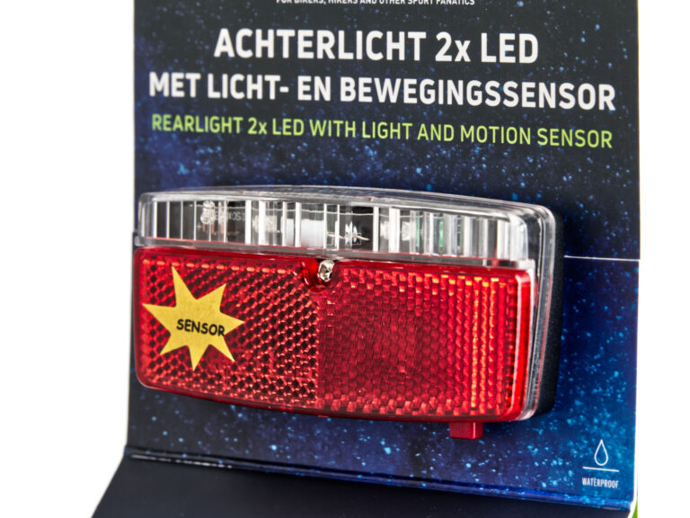 Achterlicht IKZI 5x LED met licht- en bewegingssensor