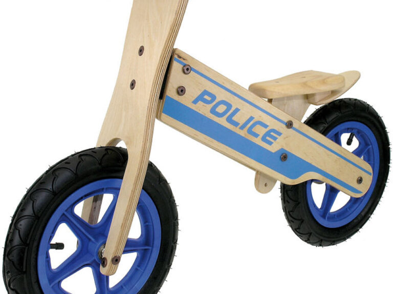 Loopfiets hout - Police look met blauwe velgen