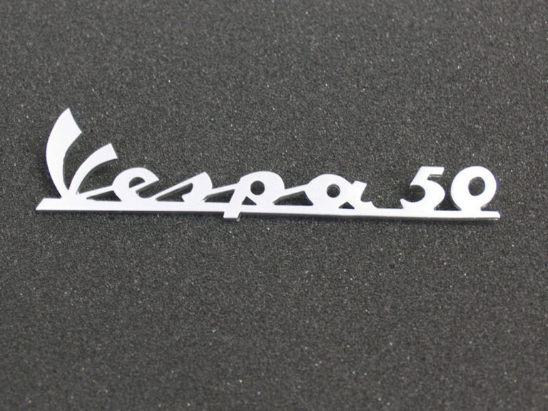 Embleem Vespa-50 chroom