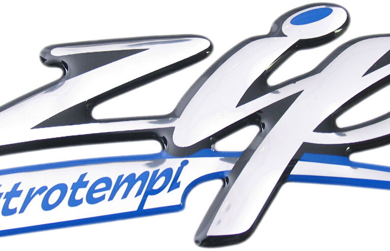 Sticker embleem Piaggio zip Quattrotiempi (2x)